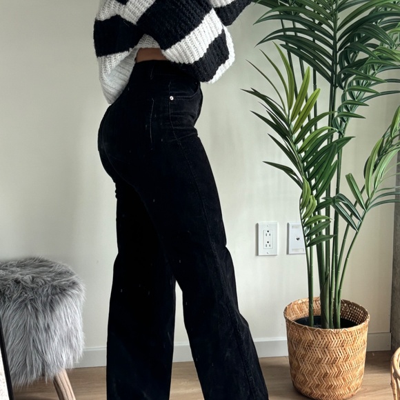 Pantalon noir en velours côtelé / Black corduroy pants - Picture 4 of 4